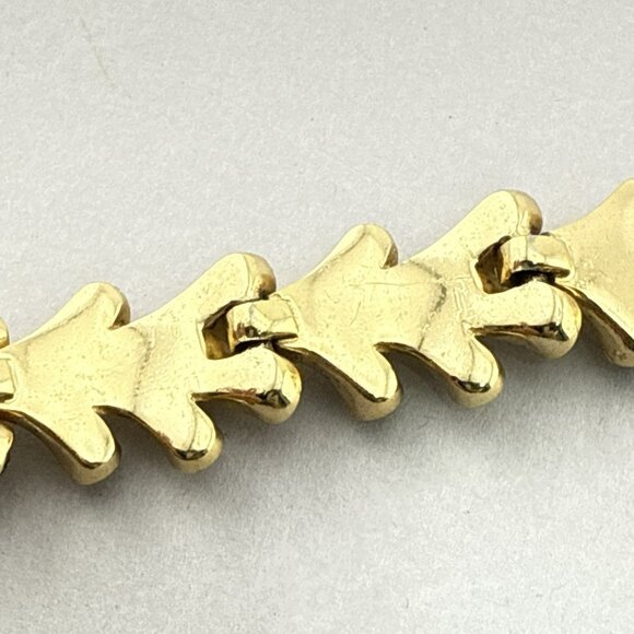 Vintage Crown Trifari Bracelet Gold Tone Clear Rhinestones Sculptural Statement - Picture 13 of 14